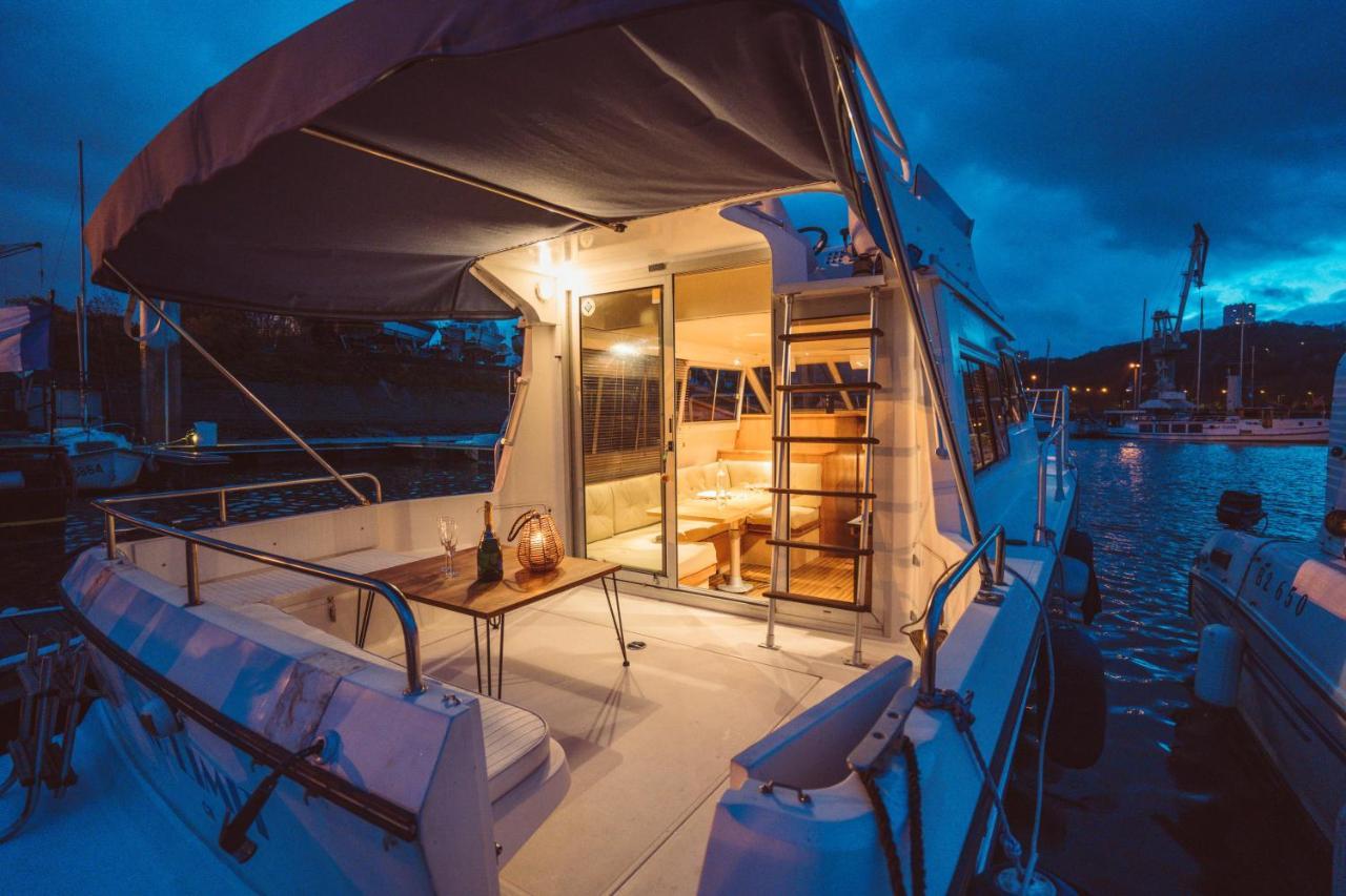 No Limit Charter Bateau Avec Parking Prive Proche Centre-Ville Ruão Exterior foto
